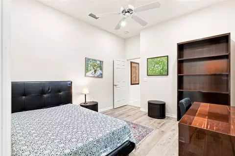 Bedroom - 256 Sugar Ml, Osprey, FL 34229 photo 4 of 4
