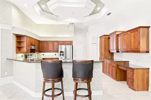 Kitchen - 256 Sugar Ml, Osprey, FL 34229 photo 6 of 7