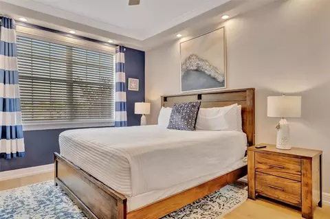 Bedroom - 303 58th St, Holmes Beach, FL 34217 photo 6 of 11