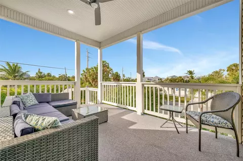 Exterior - 303 58th St, Holmes Beach, FL 34217 photo 4 of 20