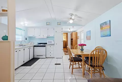 Kitchen - 4320 13th St E, Ellenton, FL 34222 photo 1 of 4