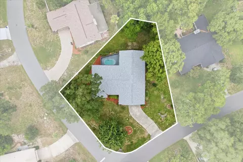 7 Sycamore Cir, Homosassa, FL 34446