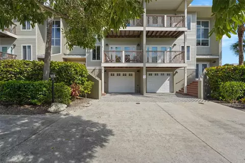 3816 6th Ave #3816, Holmes Beach, FL 34217