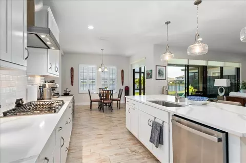 Kitchen - 7440 Rhubarb Dr, Parrish, FL 34219 photo 5 of 6