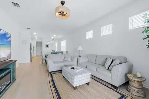Living - 9457 Shorebird Ct, Parrish, FL 34219 photo 1 of 3