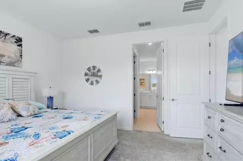 Bedroom - 9457 Shorebird Ct, Parrish, FL 34219 photo 1 of 3