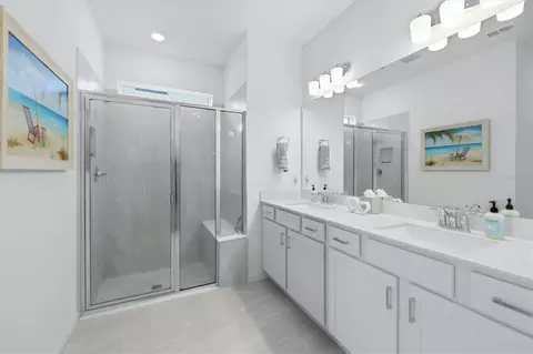 Bath - 9457 Shorebird Ct, Parrish, FL 34219 photo 1 of 2