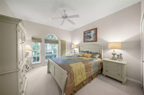 Bedroom - 1346 Thornapple Dr, Osprey, FL 34229 photo 4 of 5