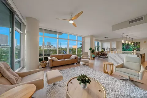 1120 E Kennedy Blvd #319, Tampa, FL 33602