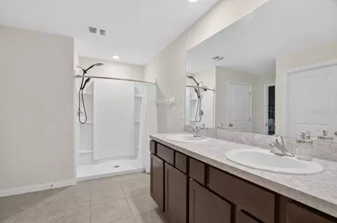 Bath - 12171 High Rock Way, Parrish, FL 34219 photo 2 of 3