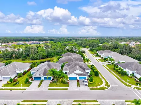 View/Area - 3031 Sky Blue Cv, Bradenton, FL 34211 photo 2 of 26