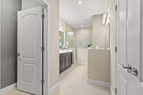 Entry Way - 3031 Sky Blue Cv, Bradenton, FL 34211 photo 1 of 2