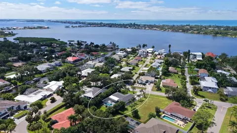 6741 Avenue D, Sarasota, FL 34231
