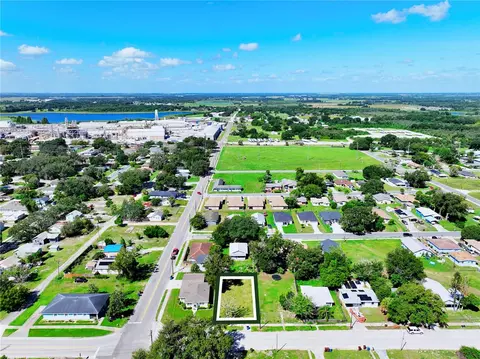 307 E St, Lake Wales, FL 33853 photo 3