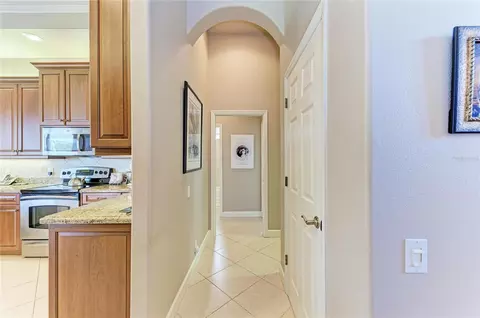 Entry Way - 5133 96th St E, Bradenton, FL 34211 photo 4 of 6