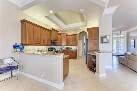 Kitchen - 5133 96th St E, Bradenton, FL 34211 photo 3 of 4