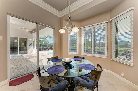 Dining - 5133 96th St E, Bradenton, FL 34211 photo 4 of 7