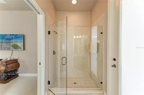 Bath - 5133 96th St E, Bradenton, FL 34211 photo 8 of 8
