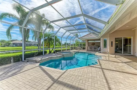 Exterior - 5133 96th St E, Bradenton, FL 34211 photo 4 of 16