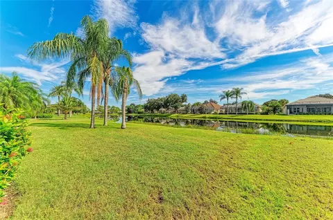 Exterior - 5133 96th St E, Bradenton, FL 34211 photo 8 of 16