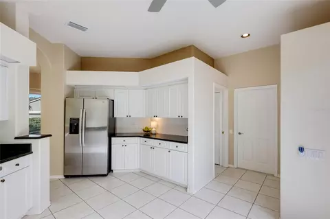 Kitchen - 8702 52nd Dr E, Bradenton, FL 34211 photo 3 of 3