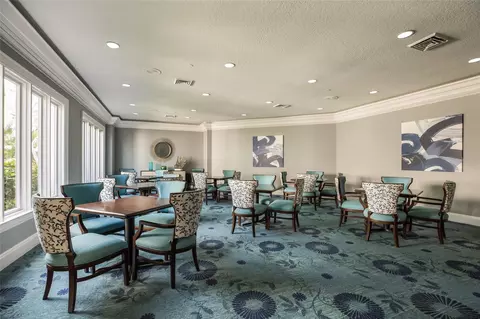 Dining - 8702 52nd Dr E, Bradenton, FL 34211 photo 6 of 6