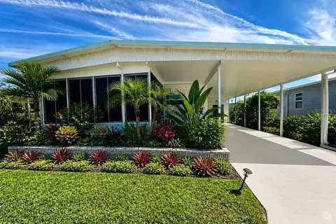 5619 Bayshore Rd #240, Palmetto, FL 34221