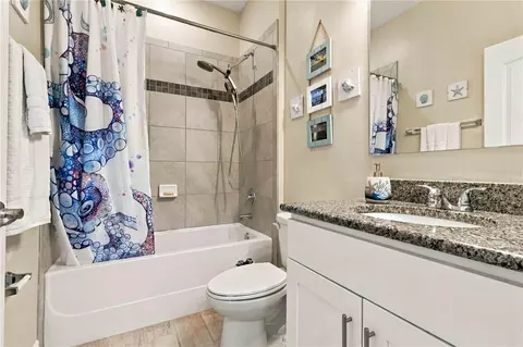 Bath - 15502 31st St E, Parrish, FL 34219 photo 4 of 5
