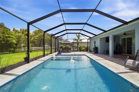 Exterior - 15502 31st St E, Parrish, FL 34219 photo 5 of 9
