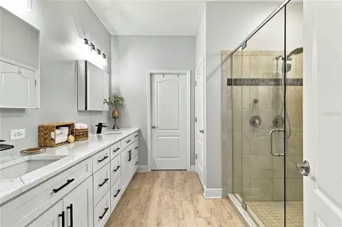 Bath - 15502 31st St E, Parrish, FL 34219 photo 1 of 5