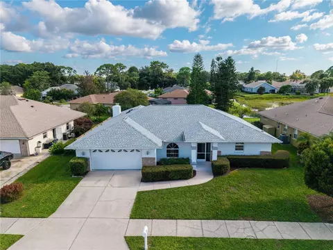 5628 Cynthia Ln, Sarasota, FL 34235