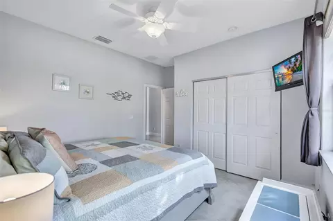 Bedroom - 6311 43rd Ct E, Sarasota, FL 34243 photo 5 of 7