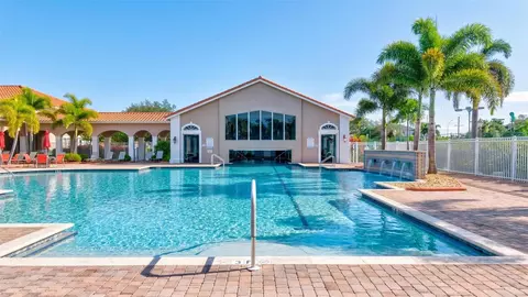 Exterior - 6311 43rd Ct E, Sarasota, FL 34243 photo 14 of 16