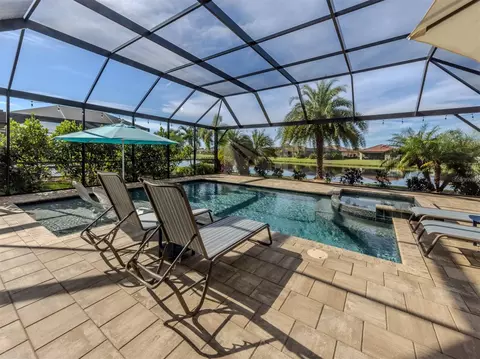Exterior - 20680 Trattoria Loop, Venice, FL 34293 photo 6 of 17