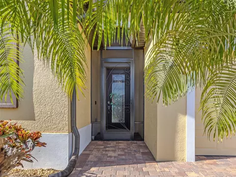 Entry Way - 20680 Trattoria Loop, Venice, FL 34293 photo 2 of 2