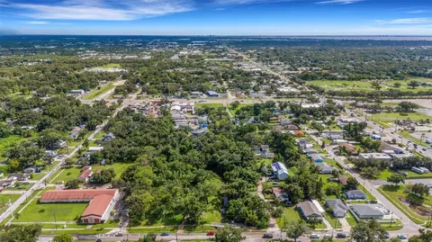 51 St Ave E, Bradenton, FL 34203 photo 12