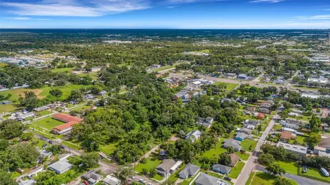 51 St Ave E, Bradenton, FL 34203 photo 11