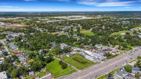 51 St Ave E, Bradenton, FL 34203 photo 5