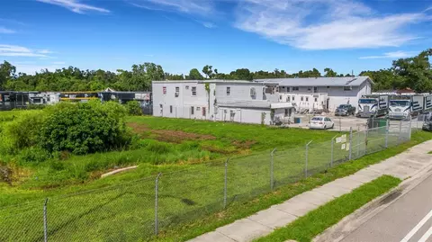 51 St Ave E, Bradenton, FL 34203 photo 8