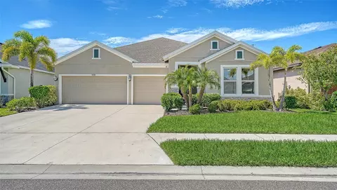 Exterior - 8318 Abalone Loop, Parrish, FL 34219 photo 13 of 14