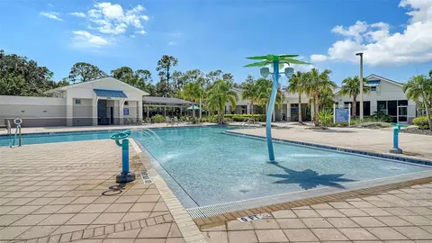 Exterior - 8318 Abalone Loop, Parrish, FL 34219 photo 2 of 14