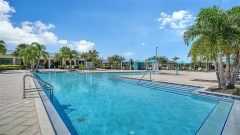 Exterior - 8318 Abalone Loop, Parrish, FL 34219 photo 9 of 14