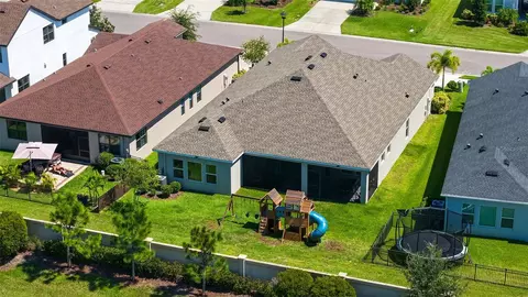 View/Area - 8318 Abalone Loop, Parrish, FL 34219 photo 2 of 13