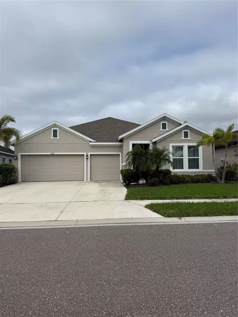 Exterior - 8318 Abalone Loop, Parrish, FL 34219 photo 10 of 14