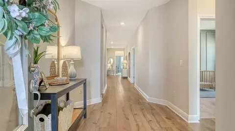 Entry Way - 8318 Abalone Loop, Parrish, FL 34219 photo 2 of 3