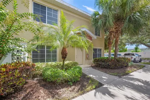 3511 45th Ter W #102, Bradenton, FL 34210