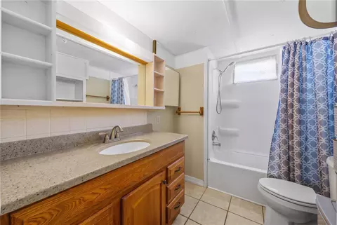 Bath - 5316 53rd Ave E #Q11, Bradenton, FL 34203 photo 2 of 2