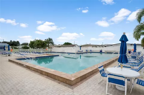 Exterior - 5316 53rd Ave E #Q11, Bradenton, FL 34203 photo 9 of 13