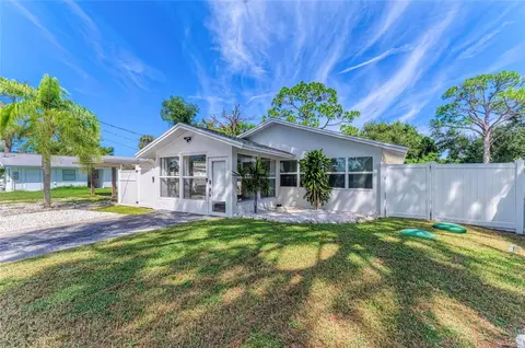1841 Joyce St, Sarasota, FL 34231