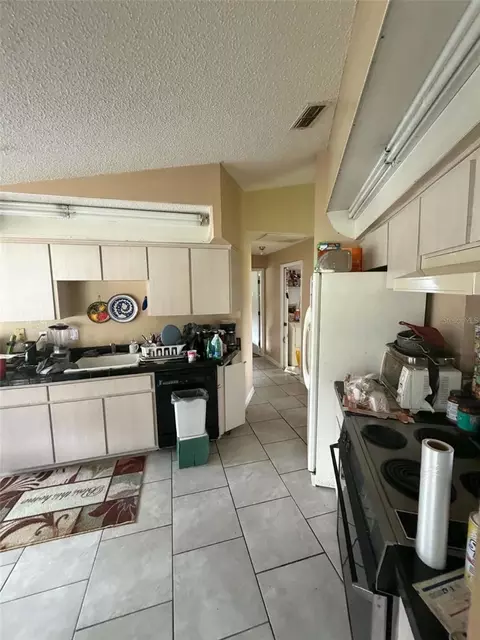 7230 Toledo Rd, Spring Hill, FL 34606 photo 4